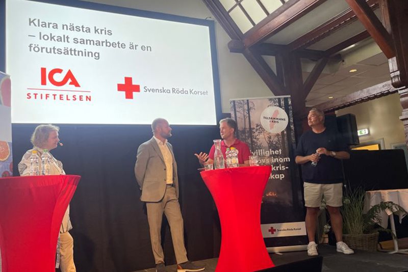 Röda Korset och ICA i Almedalen, Gotland.